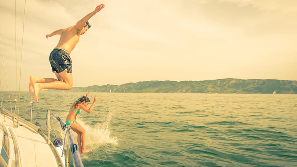 Featured image for “Tips for Diving Into the Sailing Season"